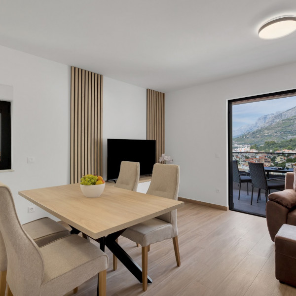 Apartmani Lux in Tučepi, Apartments Lux in Tučepi with sea view, elevator, and garage, Dalmatia - Croatia Tučepi