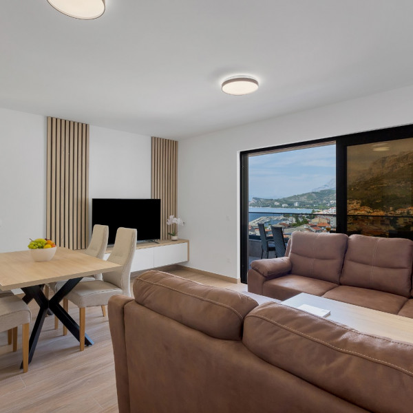 Apartmani Lux in Tučepi, Apartments Lux in Tučepi with sea view, elevator, and garage, Dalmatia - Croatia Tučepi